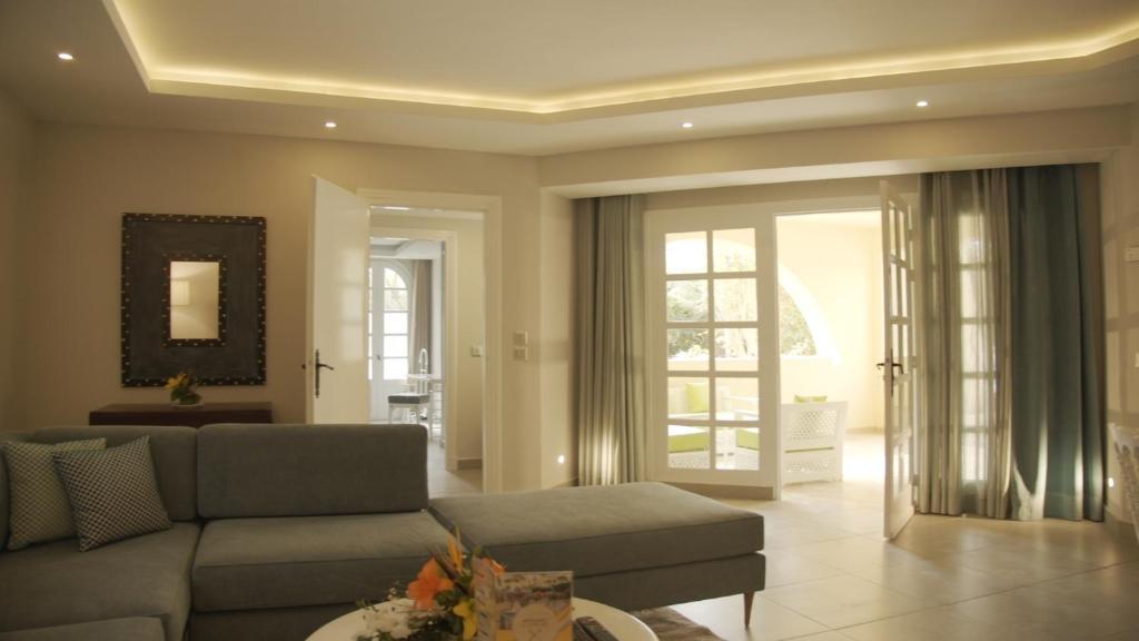 Htl Les Charmilles & Apartment *